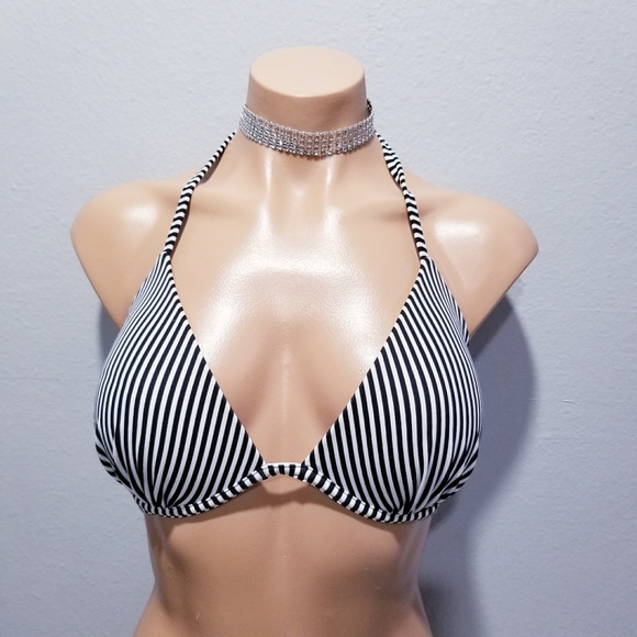 Shade & Shore Other - New Shade & Shore halter bikini swim top 34D